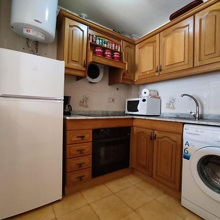Apartamento Comodo A 300 Metros De La Playa 산타 폴라 외부 사진