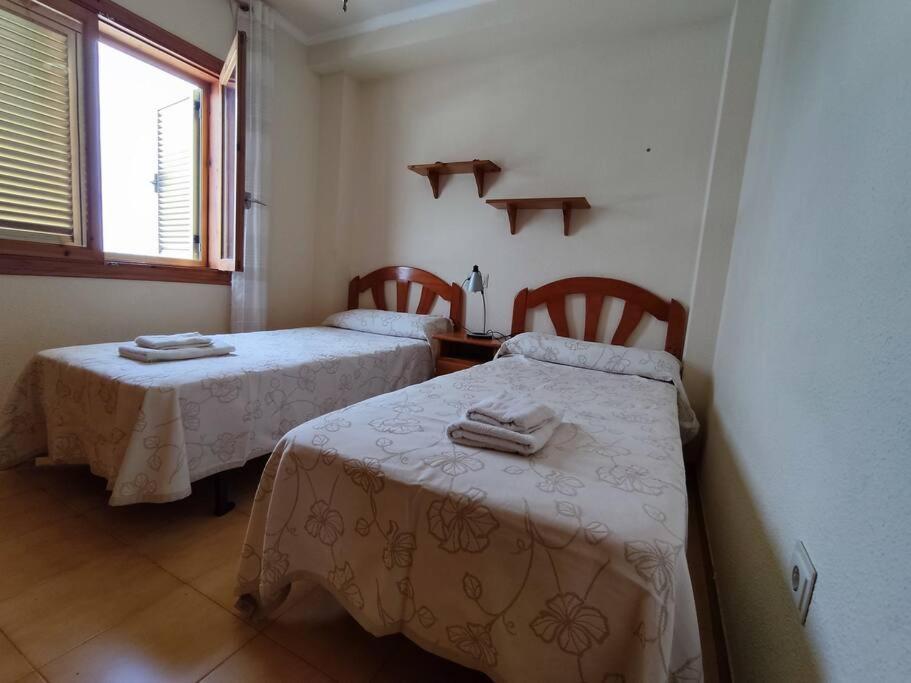 Apartamento Comodo A 300 Metros De La Playa 산타 폴라 외부 사진