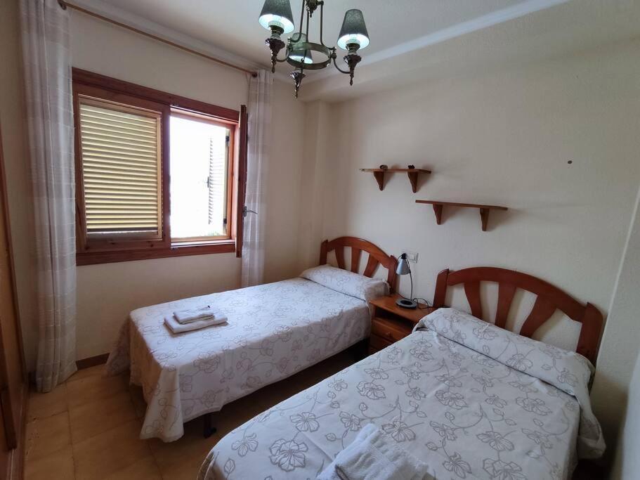Apartamento Comodo A 300 Metros De La Playa 산타 폴라 외부 사진