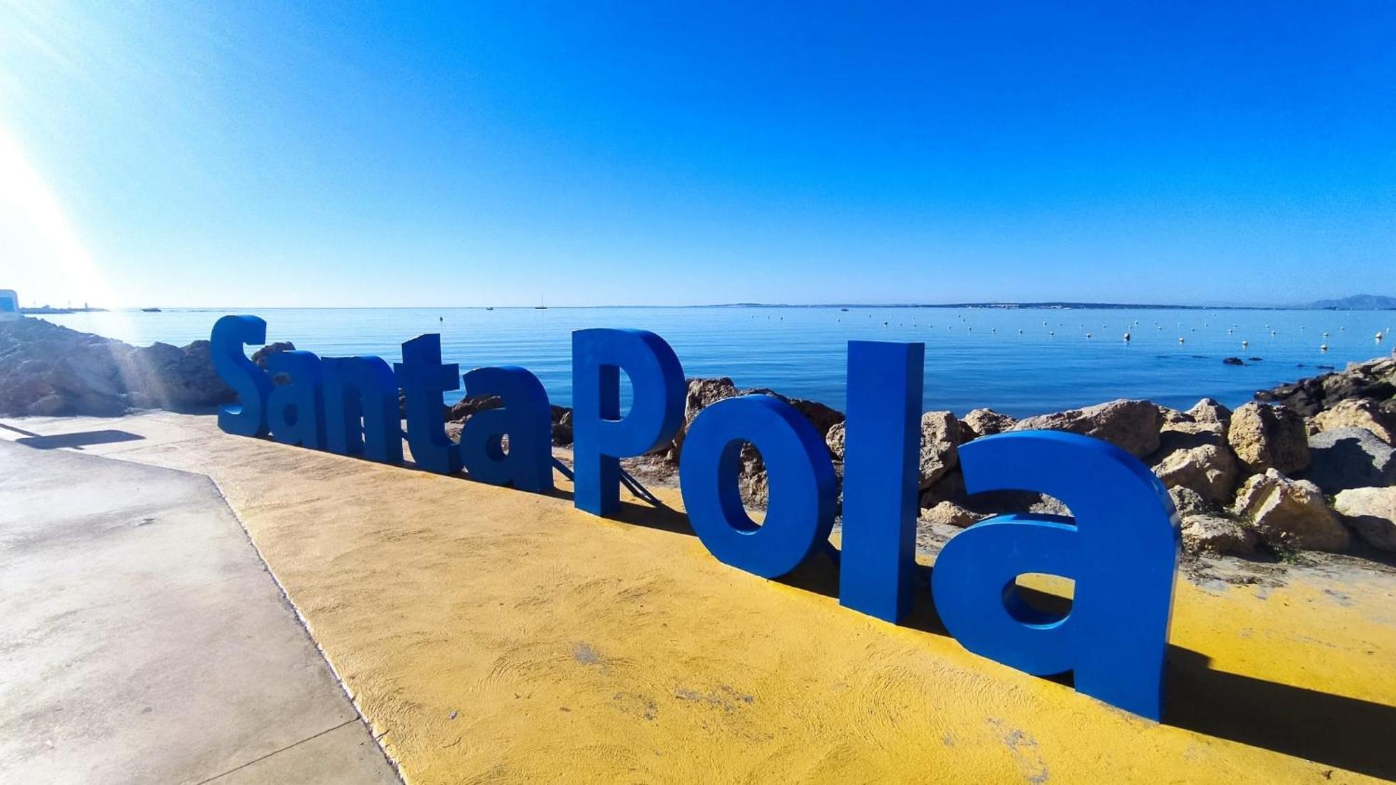 Apartamento Comodo A 300 Metros De La Playa 산타 폴라 외부 사진